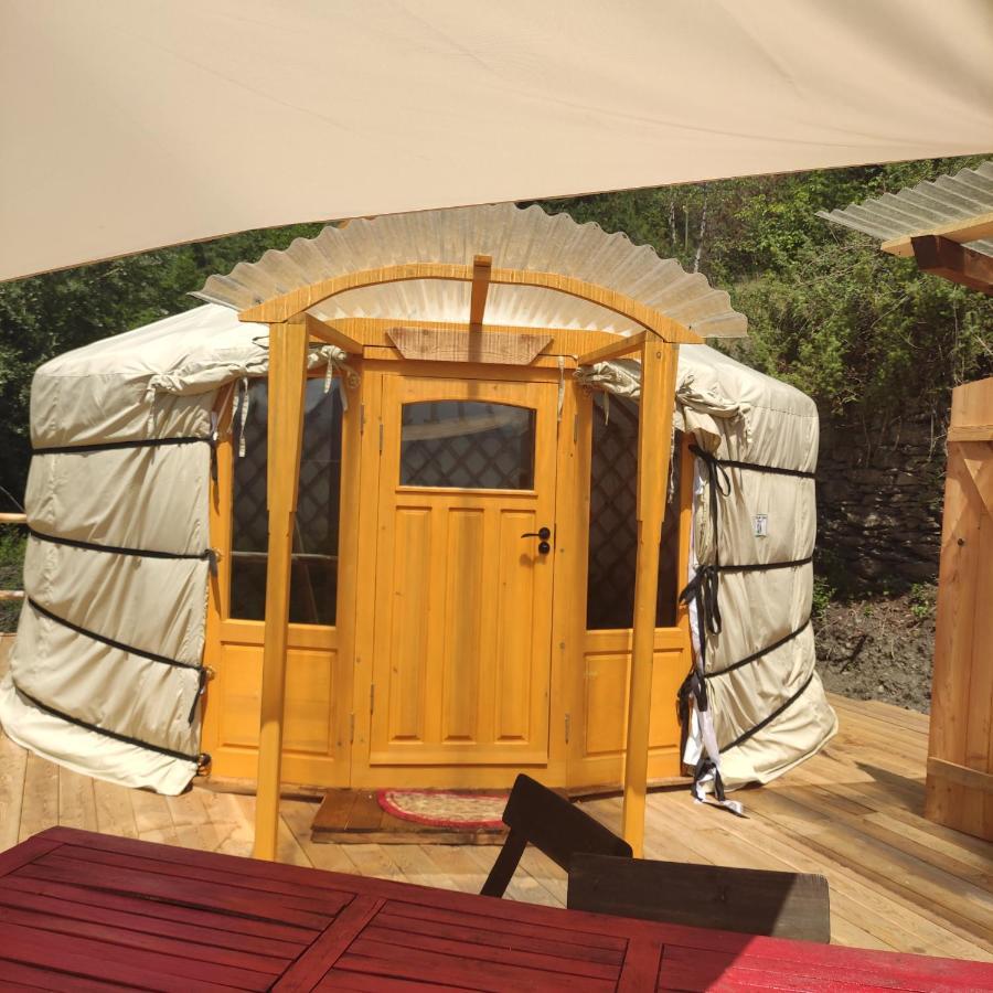 Glamping La Cascina D'Orleans Hotel Saint-Pierre Bagian luar foto